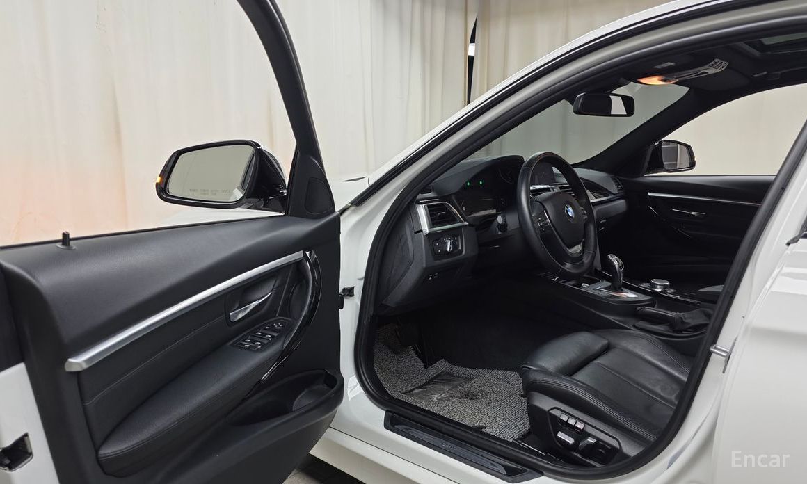 2018 BMW 3 серии VI (F3x) Рестайлинг 320i Luxury с пробегом 139 203 км