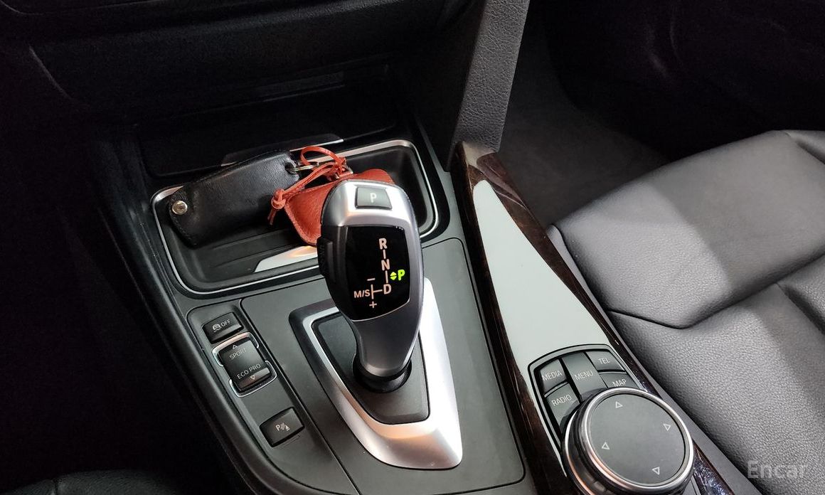 2015 BMW 3 серии VI (F3x) Рестайлинг 320d с пробегом 124 136 км