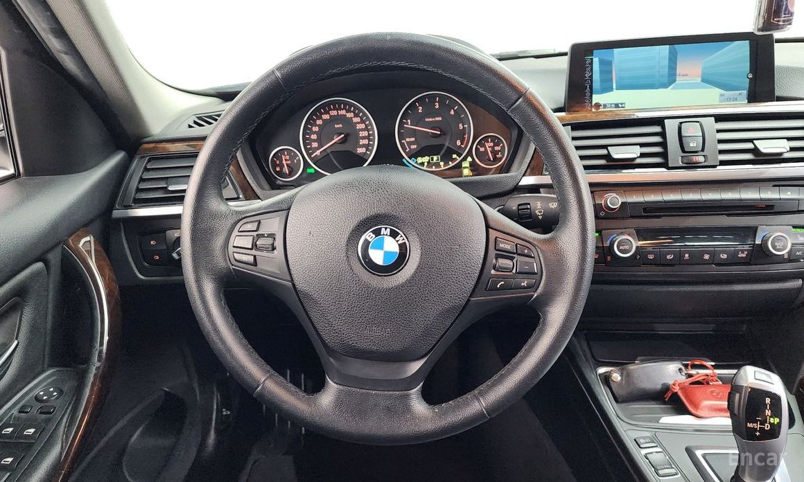 2015 BMW 3 серии VI (F3x) Рестайлинг 320d с пробегом 124 136 км