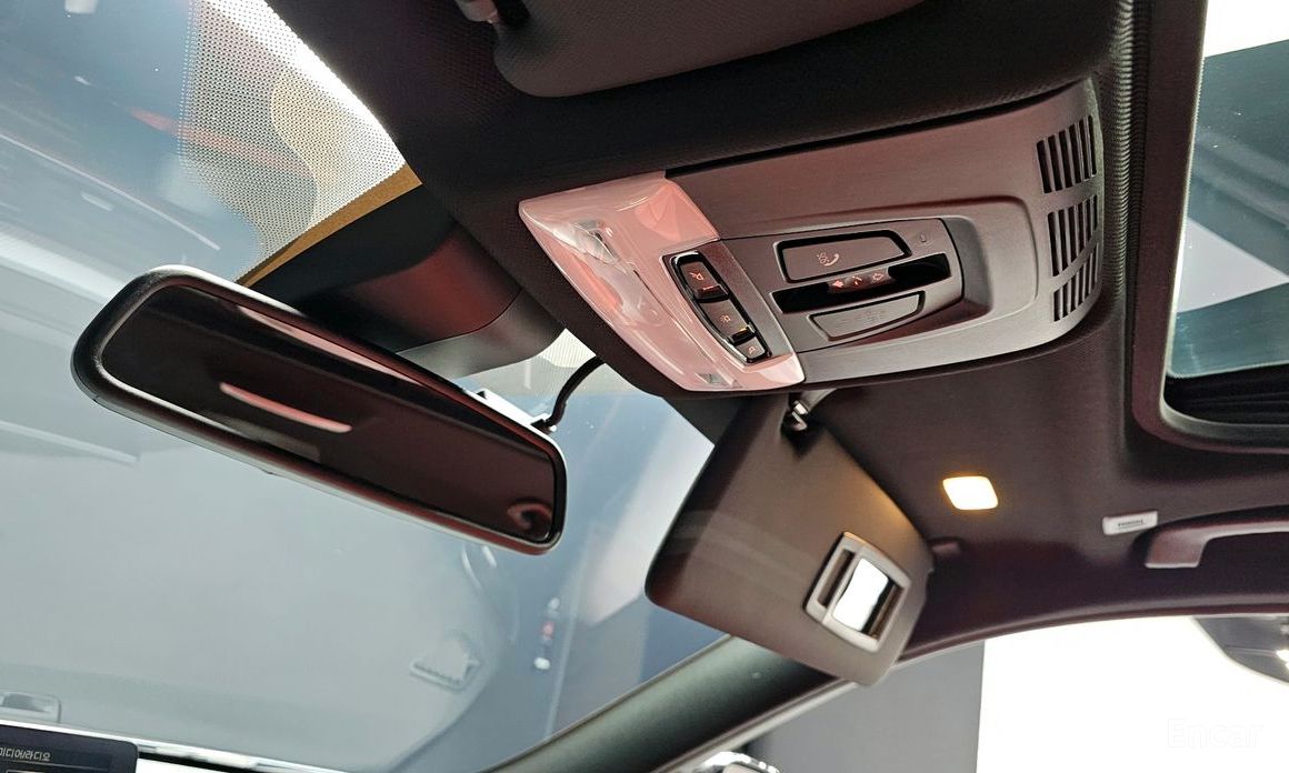 2018 BMW 3 серии VI (F3x) Рестайлинг 330i M Sport Shadow с пробегом 48 191 км