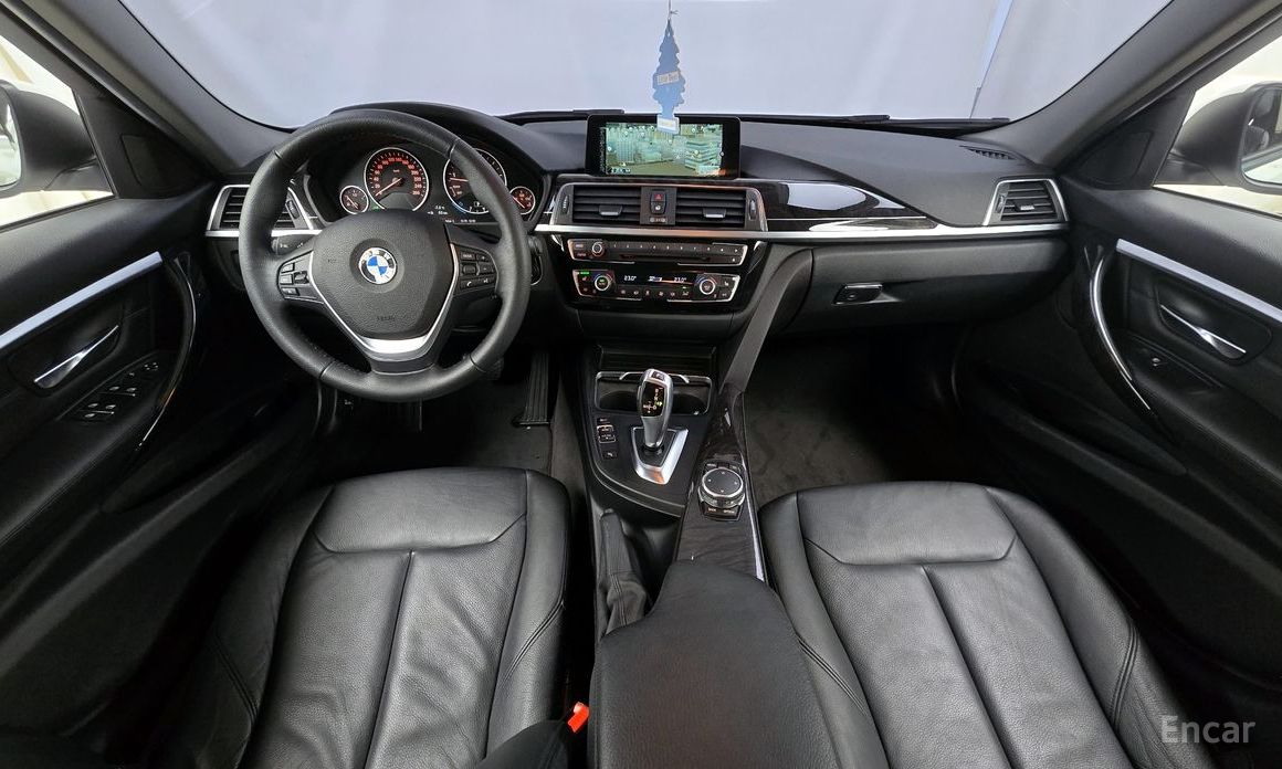 2016 BMW 3 серии VI (F3x) Рестайлинг 320i Luxury с пробегом 67 380 км