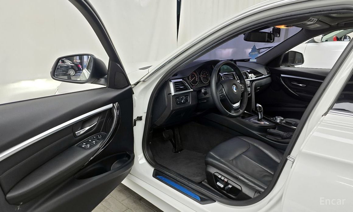 2016 BMW 3 серии VI (F3x) Рестайлинг 320i Luxury с пробегом 67 380 км