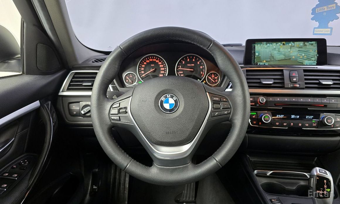 2016 BMW 3 серии VI (F3x) Рестайлинг 320i Luxury с пробегом 67 380 км