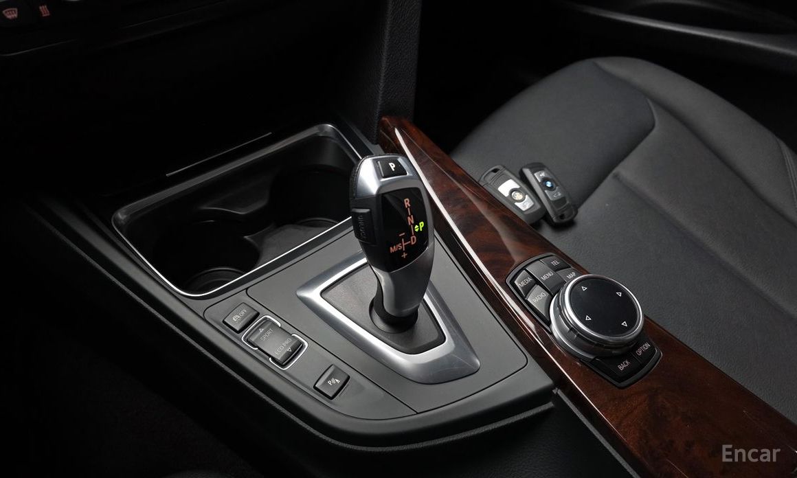 2014 BMW 3 серии VI (F3x) Рестайлинг 320d с пробегом 103 990 км