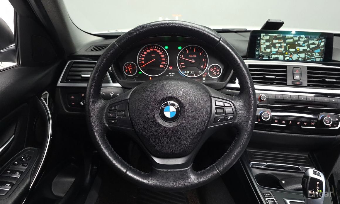 2017 BMW 3 серии VI (F3x) Рестайлинг 320d с пробегом 101 189 км