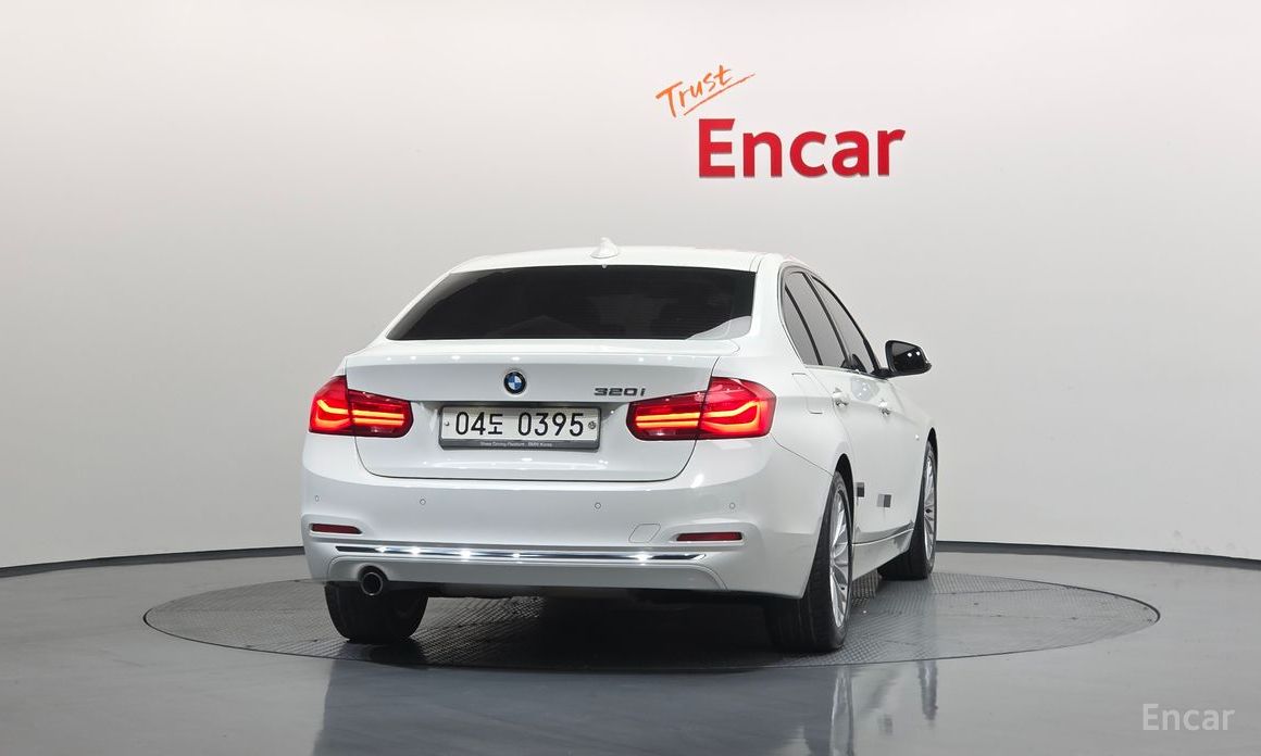 2016 BMW 3 серии VI (F3x) Рестайлинг 320i Luxury с пробегом 131 679 км