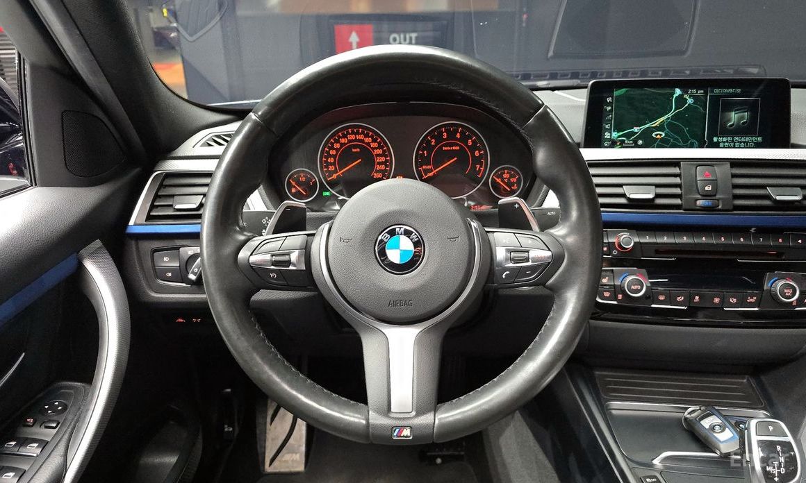 2017 BMW 3 серии VI (F3x) Рестайлинг 320i M Sport с пробегом 145 465 км