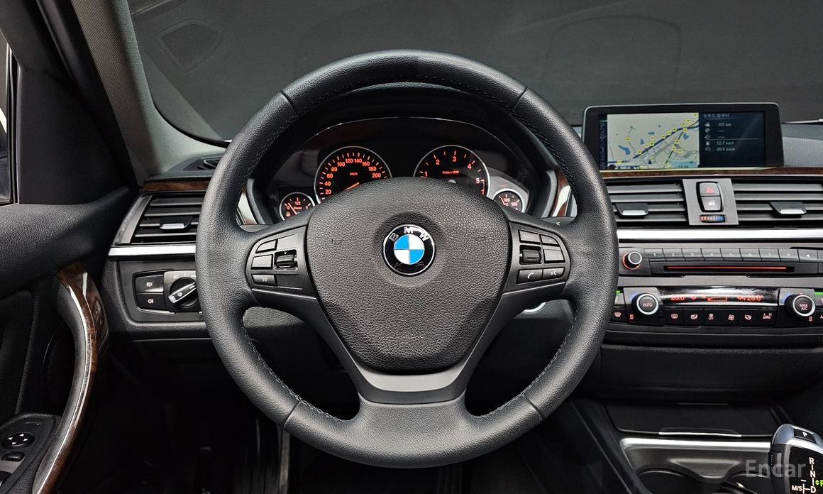 2013 BMW 3 серии VI (F3x) Рестайлинг 320d с пробегом 75 437 км