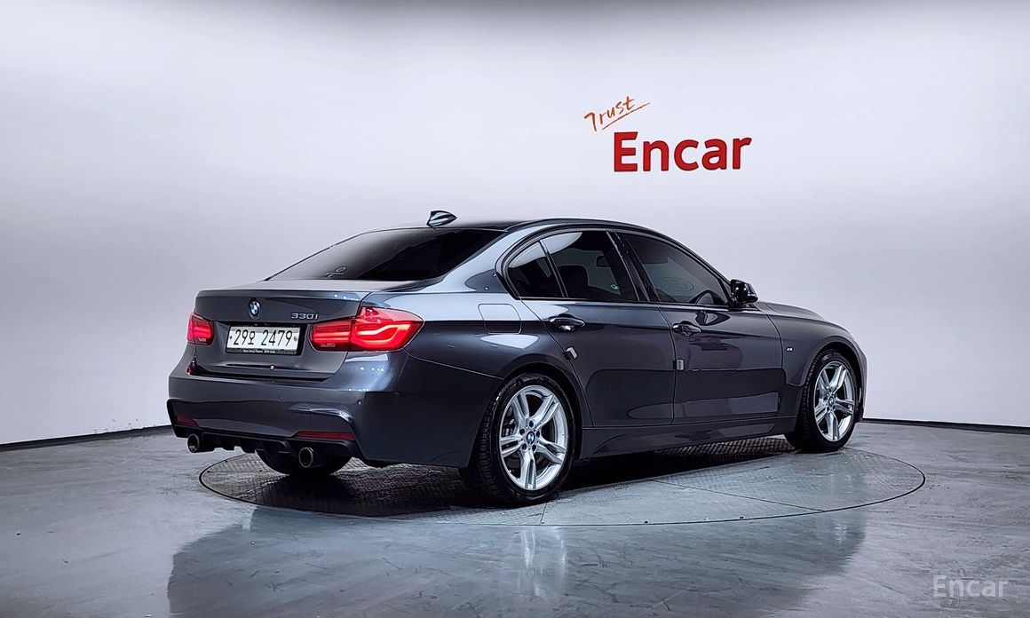 2018 BMW 3 серии VI (F3x) Рестайлинг 330i M Sport Shadow с пробегом 97 572 км