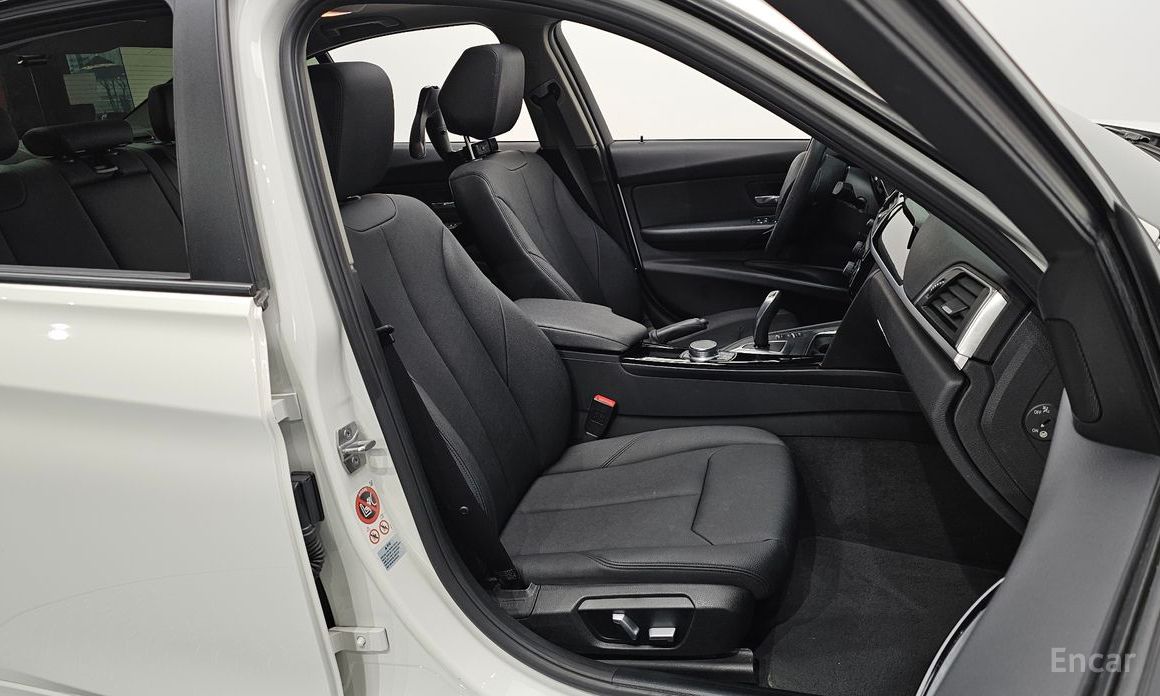 2017 BMW 3 серии VI (F3x) Рестайлинг 320d с пробегом 98 301 км