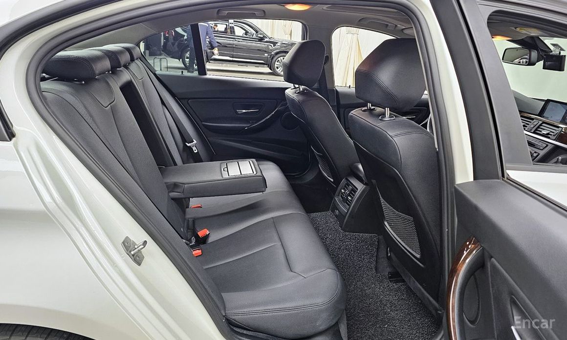 2015 BMW 3 серии VI (F3x) Рестайлинг 320d с пробегом 77 480 км