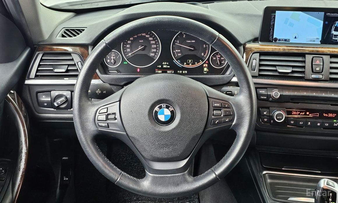 2015 BMW 3 серии VI (F3x) Рестайлинг 320d с пробегом 77 480 км