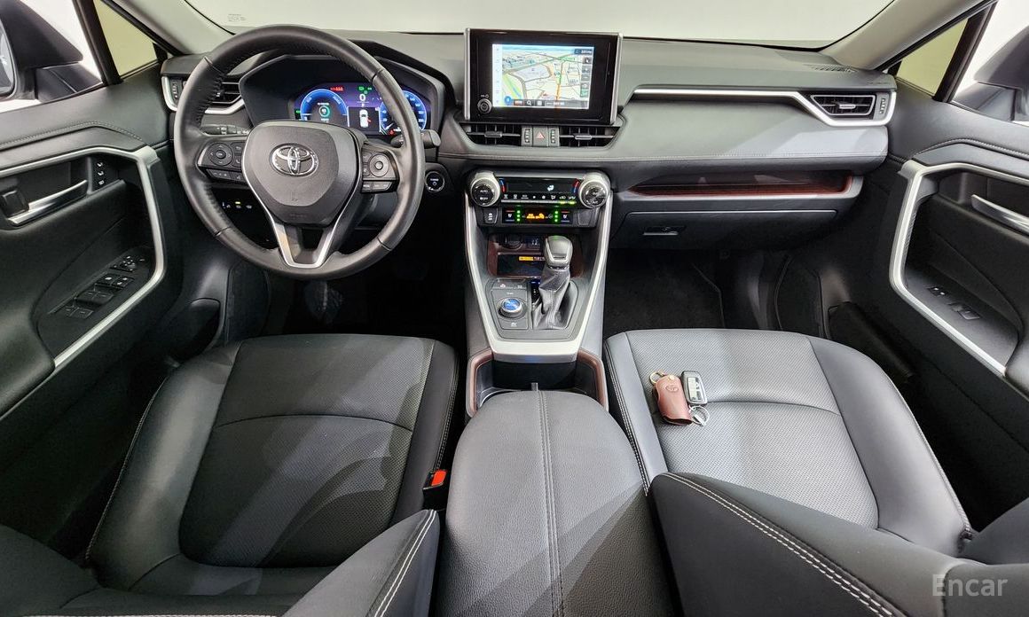 2023 Toyota RAV4 V (XA50) 2,5 4WD Hybrid LTD с пробегом 28 134 км