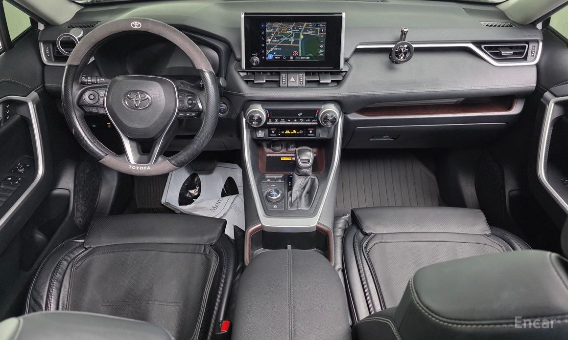 2023 Toyota RAV4 V (XA50) 2,5 4WD Hybrid LTD с пробегом 89 915 км