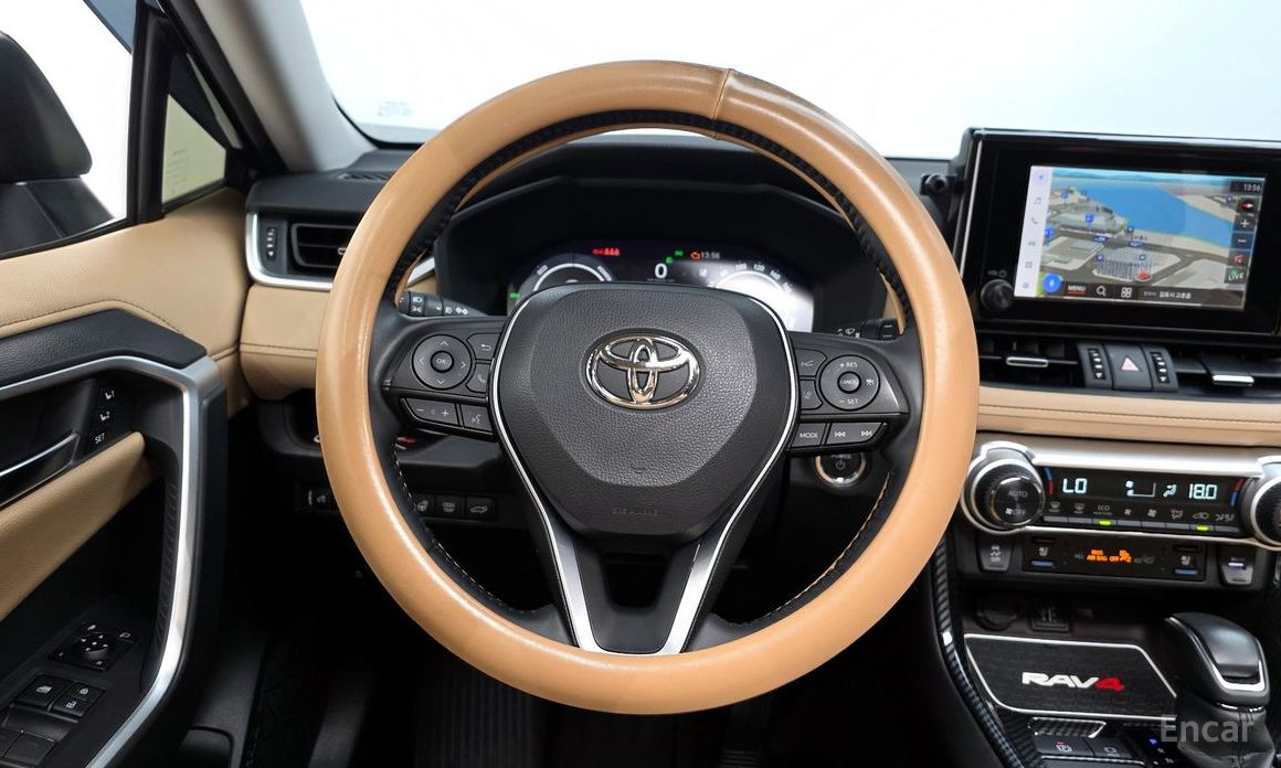 2023 Toyota RAV4 V (XA50) 2,5 4WD Hybrid LTD с пробегом 43 149 км