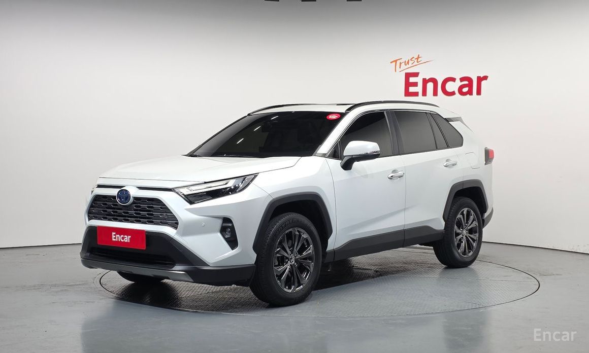 2023 Toyota RAV4 V (XA50) 2,5 4WD Hybrid LTD с пробегом 17 500 км