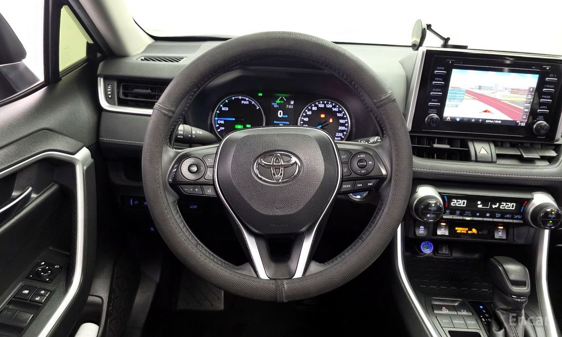 2020 Toyota RAV4 V (XA50) 2.5 2WD Hybrid с пробегом 52 901 км