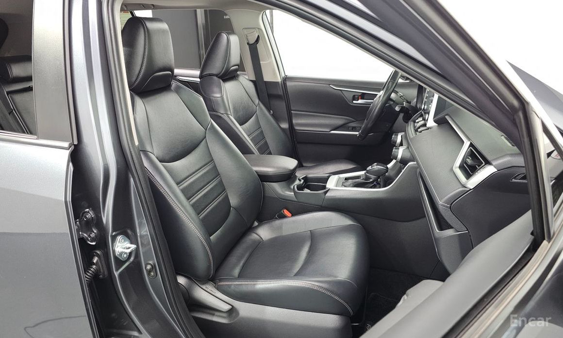 2020 Toyota RAV4 V (XA50) 2.5 2WD с пробегом 53 475 км