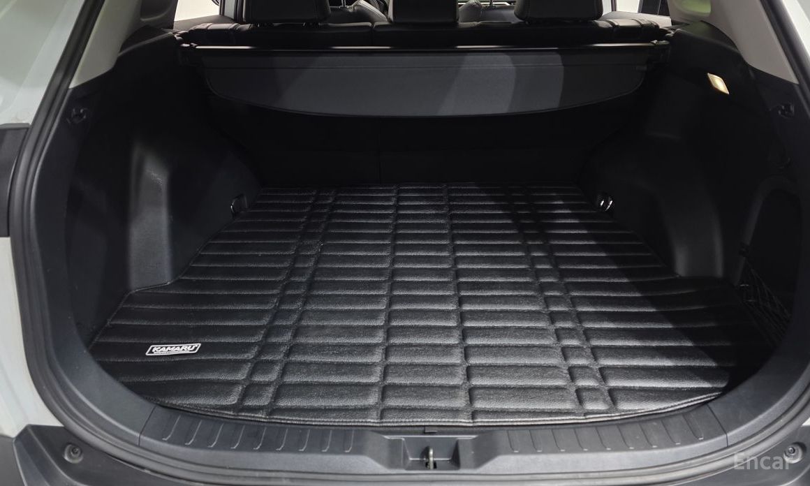 2023 Toyota RAV4 V (XA50) 2,5 4WD Hybrid LTD с пробегом 17 500 км