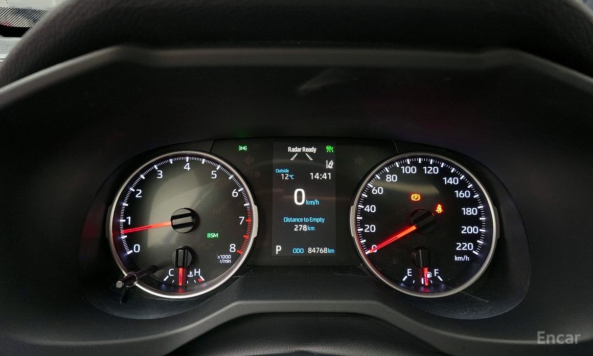 2019 Toyota RAV4 V (XA50) 2.5 2WD с пробегом 84 768 км