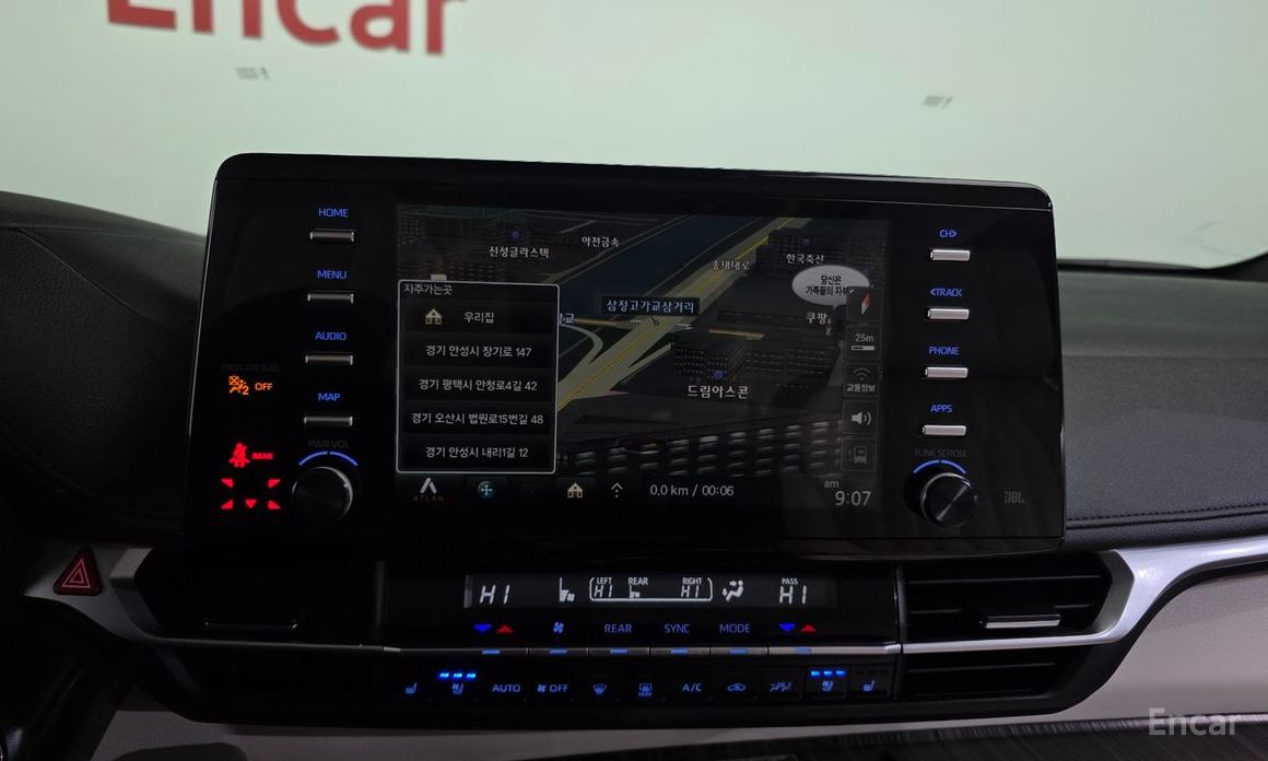 2023 Toyota Sienna IV 2.5 Hybrid AWD с пробегом 20 948 км