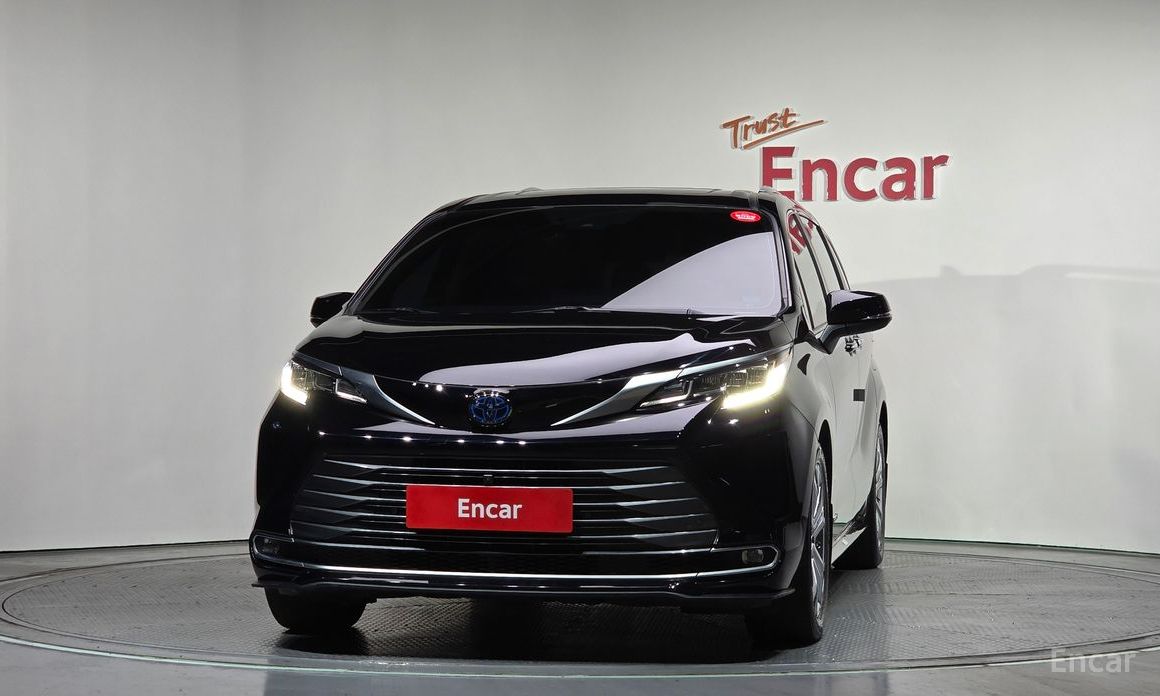 2021 Toyota Sienna IV 2.5 Hybrid 2WD с пробегом 85 720 км