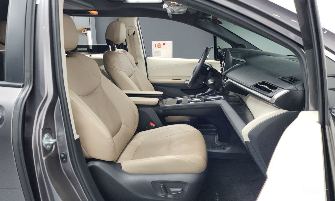 2023 Toyota Sienna IV 2.5 Hybrid AWD с пробегом 73 551 км
