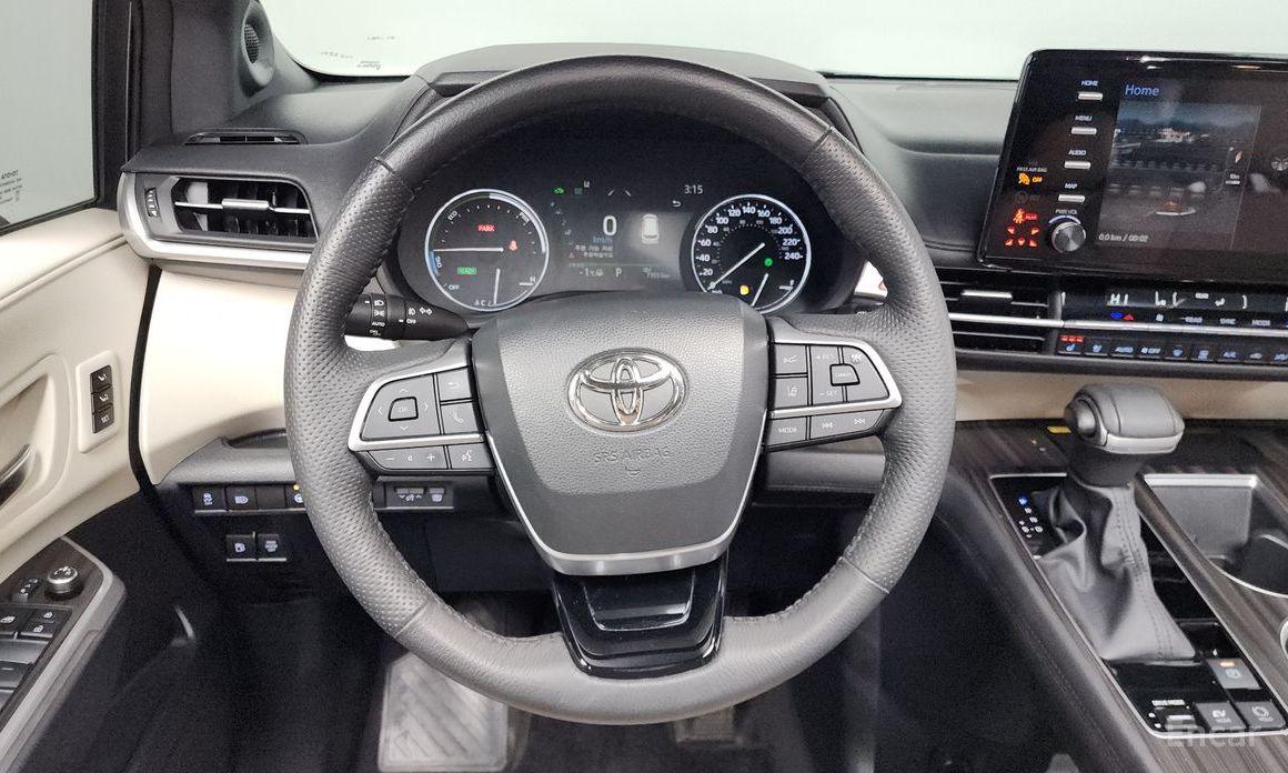 2023 Toyota Sienna IV 2.5 Hybrid AWD с пробегом 73 551 км