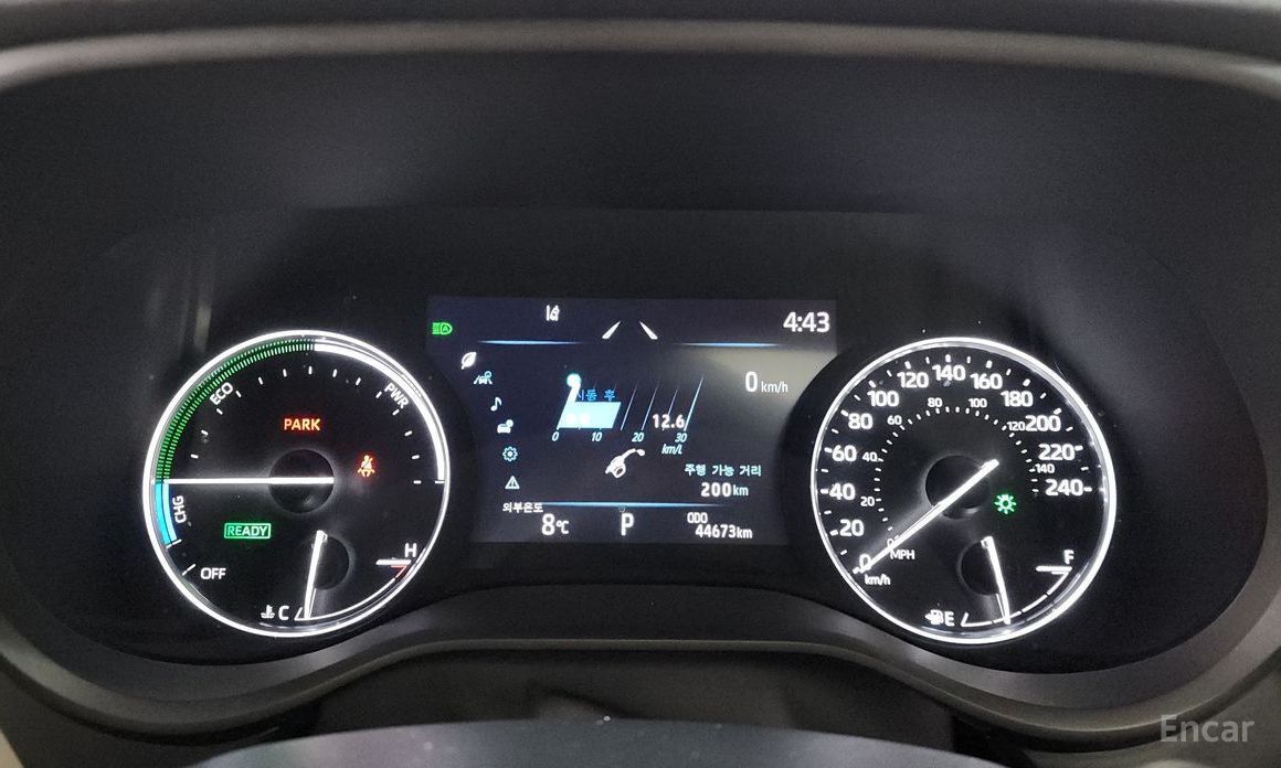 2023 Toyota Sienna IV 2.5 Hybrid 2WD с пробегом 44 673 км