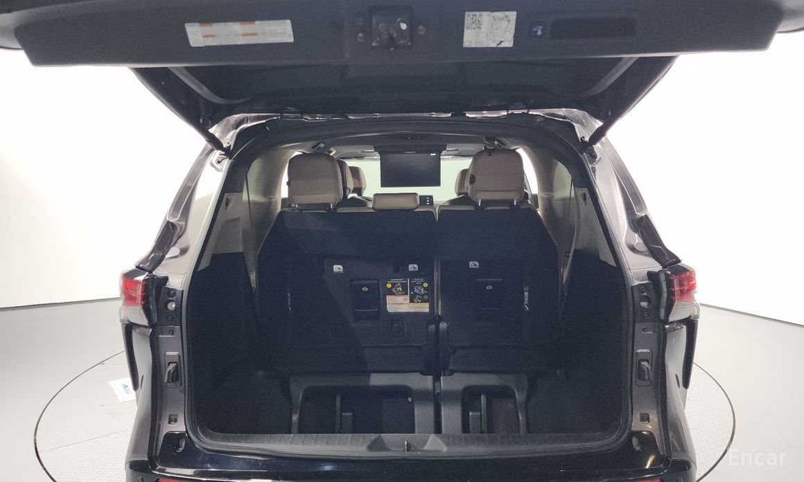2023 Toyota Sienna IV 2.5 Hybrid AWD с пробегом 73 551 км