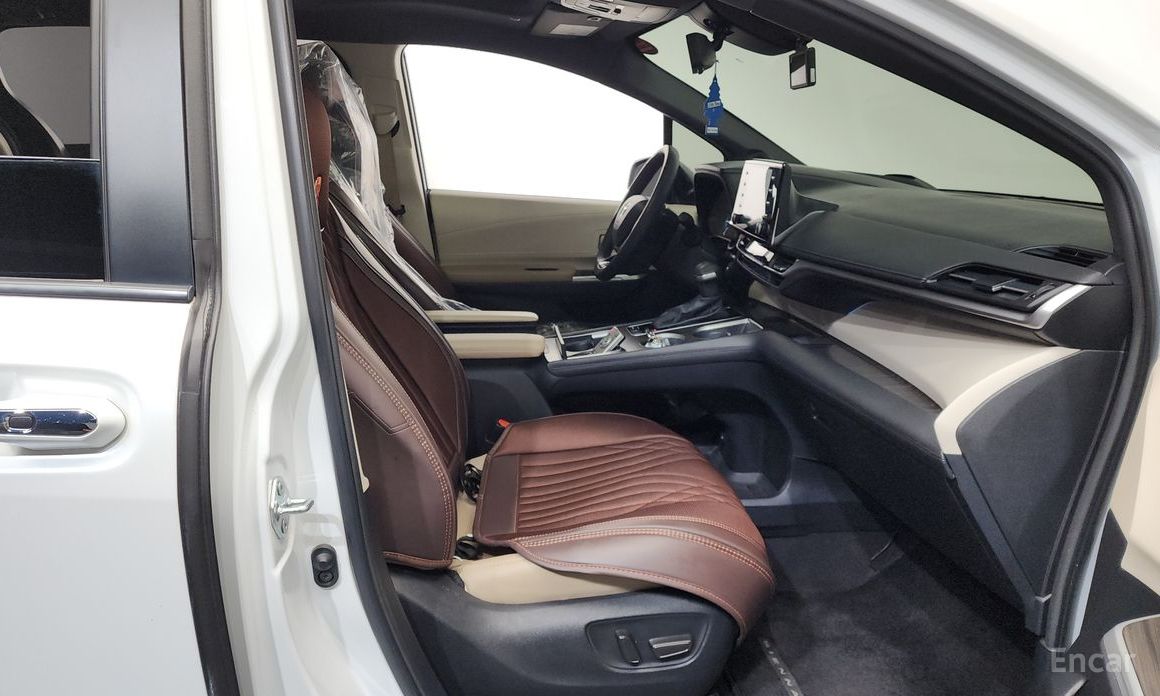 2023 Toyota Sienna IV 2.5 Hybrid 2WD с пробегом 44 673 км