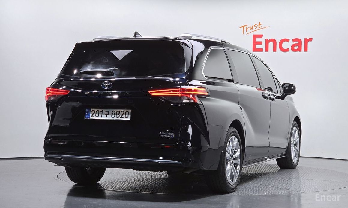 2022 Toyota Sienna IV 2.5 Hybrid 2WD с пробегом 70 164 км