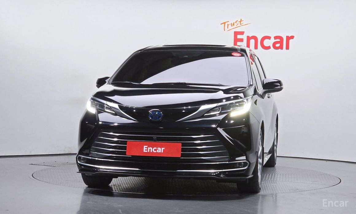 2022 Toyota Sienna IV 2.5 Hybrid 2WD с пробегом 70 164 км