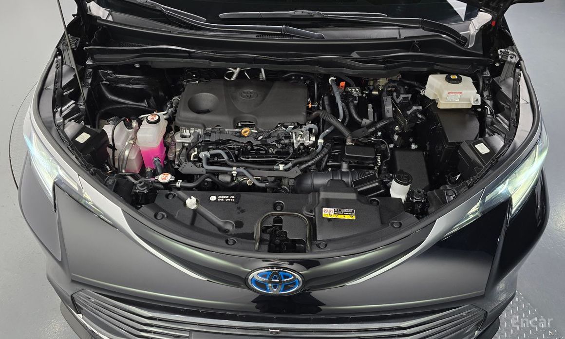2022 Toyota Sienna IV 2.5 Hybrid 2WD с пробегом 70 164 км