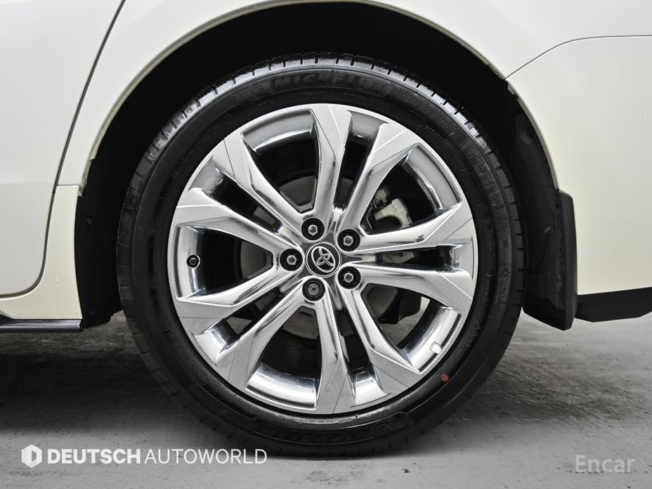 2021 Toyota Sienna IV 2.5 Hybrid 2WD с пробегом 38 000 км