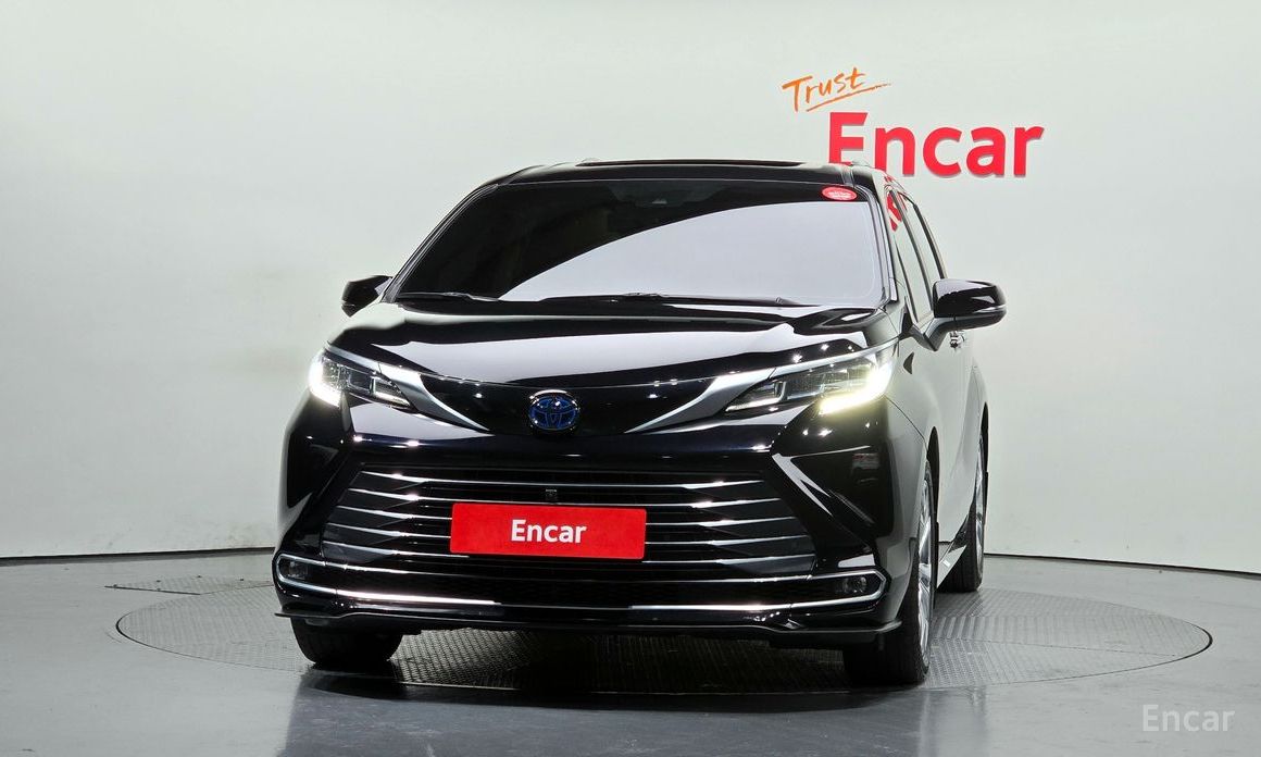2022 Toyota Sienna IV 2.5 Hybrid 2WD с пробегом 70 164 км