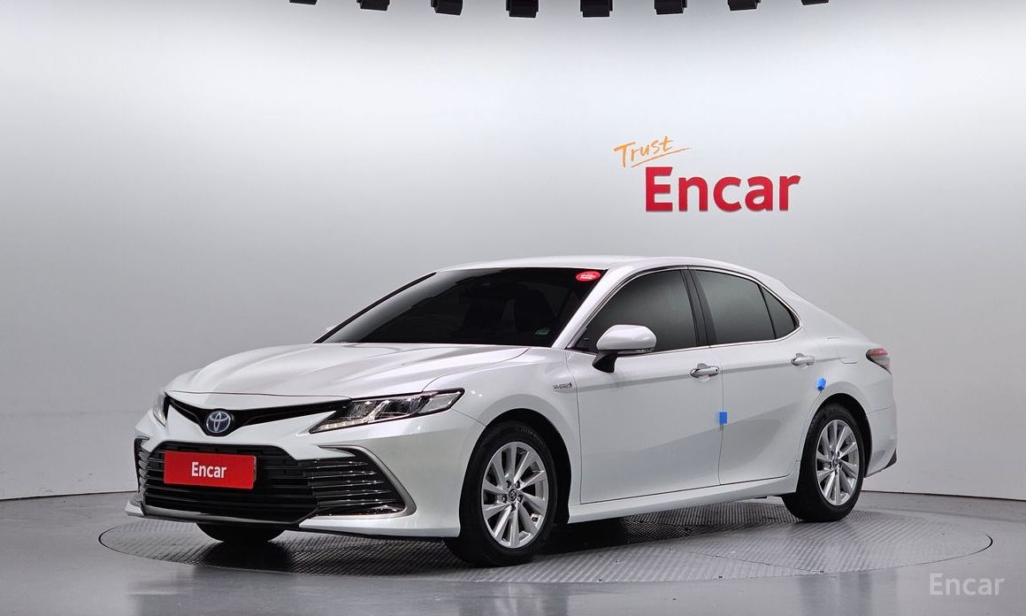 2022 Toyota Camry VIII (XV70) Рестайлинг 2.5 LE Hybrid с пробегом 119 708 км