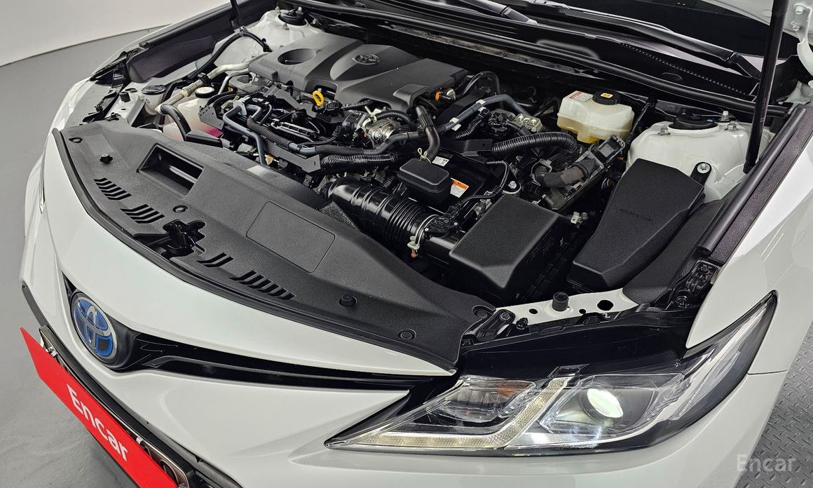 2022 Toyota Camry VIII (XV70) Рестайлинг 2.5 LE Hybrid с пробегом 119 708 км