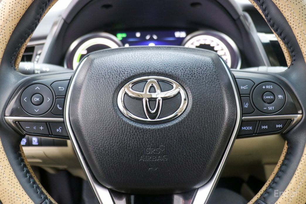 2023 Toyota Camry VIII (XV70) Рестайлинг 2.5 XLE Hybrid с пробегом 53 502 км