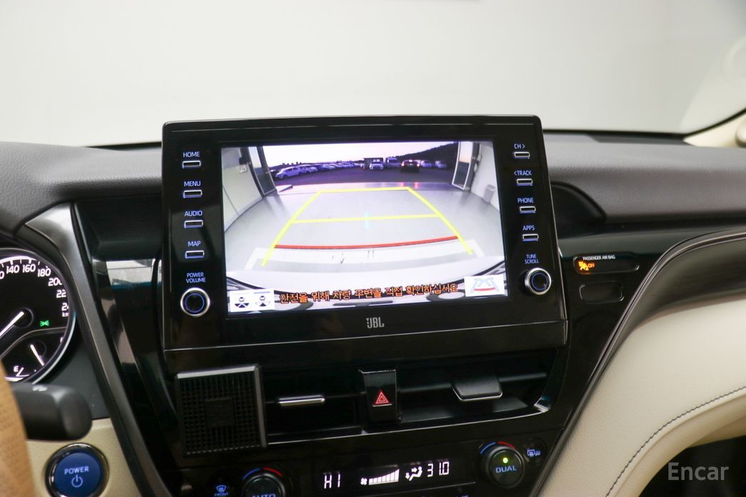 2023 Toyota Camry VIII (XV70) Рестайлинг 2.5 XLE Hybrid с пробегом 53 502 км