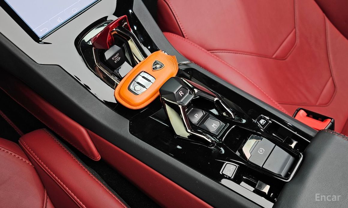 2023 Lamborghini Huracán I Рестайлинг LP640-4 EVO Spyder с пробегом 25 742 км