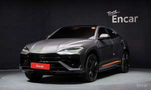 2025 Lamborghini Urus I Рестайлинг 4.0 V8 SE с пробегом 2 611 км