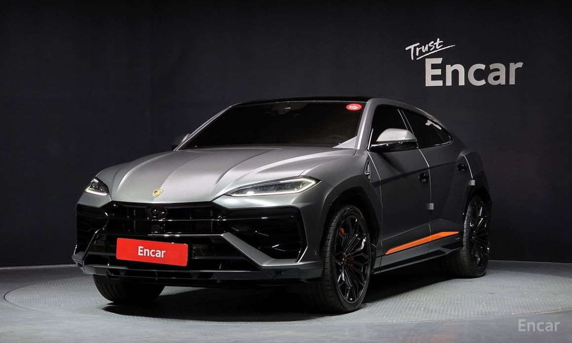 2025 Lamborghini Urus I Рестайлинг 4.0 V8 SE с пробегом 2 611 км