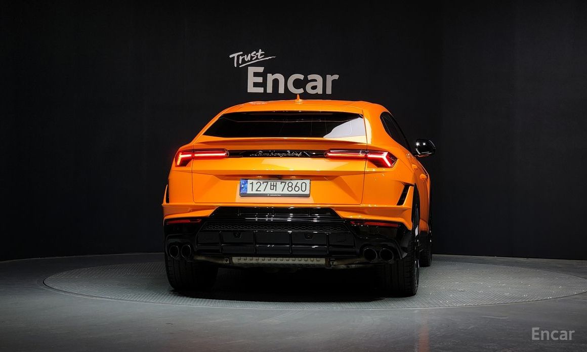 2024 Lamborghini Urus I Рестайлинг 4.0 V8 S с пробегом 14 945 км