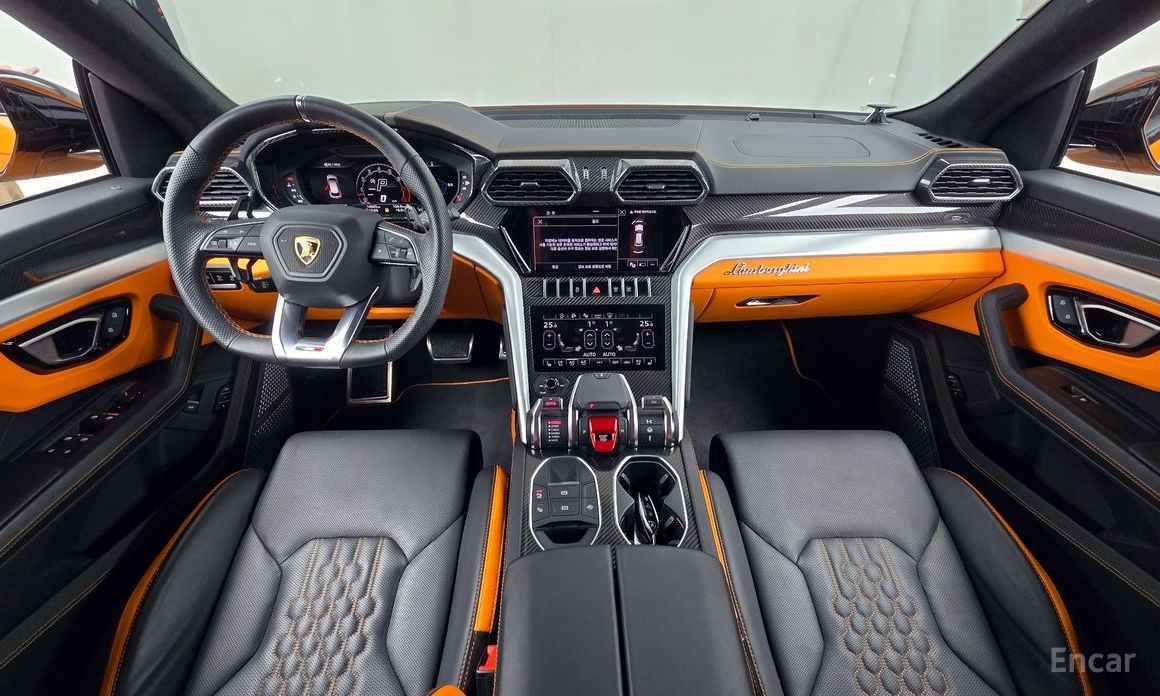 2024 Lamborghini Urus I Рестайлинг 4.0 V8 S с пробегом 14 945 км