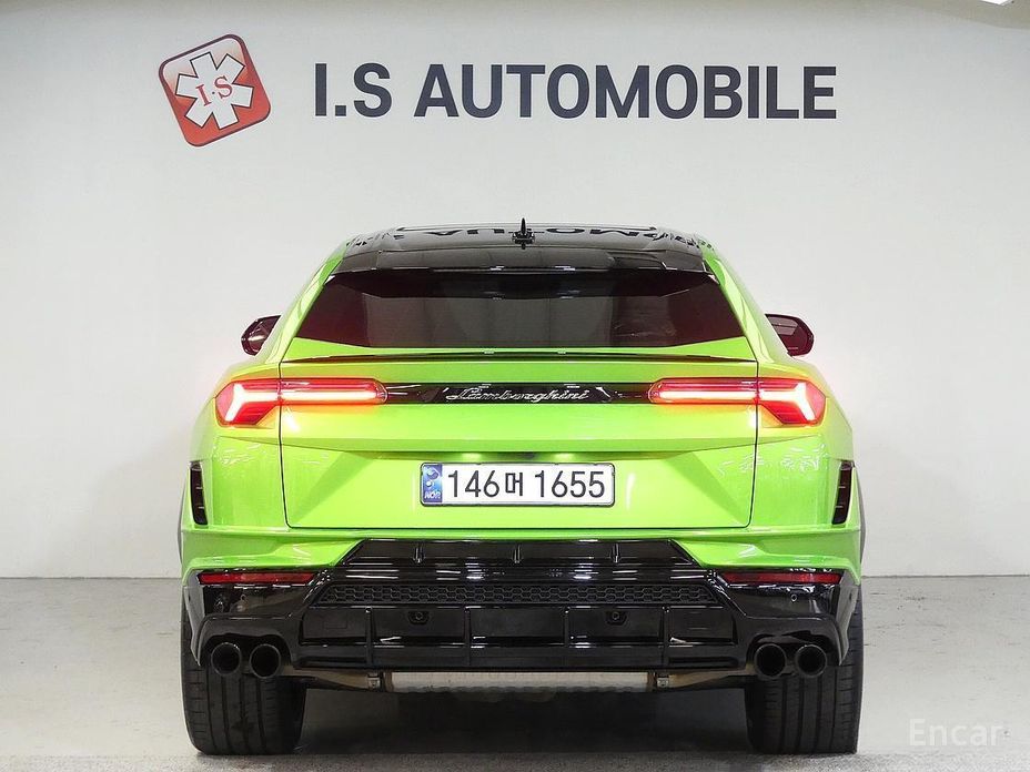 2024 Lamborghini Urus I Рестайлинг 4.0 V8 S с пробегом 9 000 км