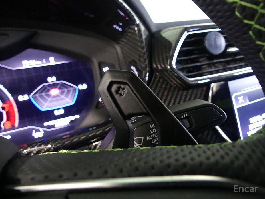 2024 Lamborghini Urus I Рестайлинг 4.0 V8 S с пробегом 9 000 км