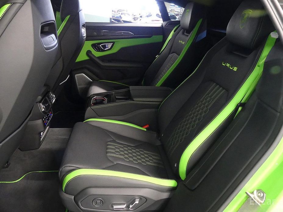 2024 Lamborghini Urus I Рестайлинг 4.0 V8 S с пробегом 9 000 км