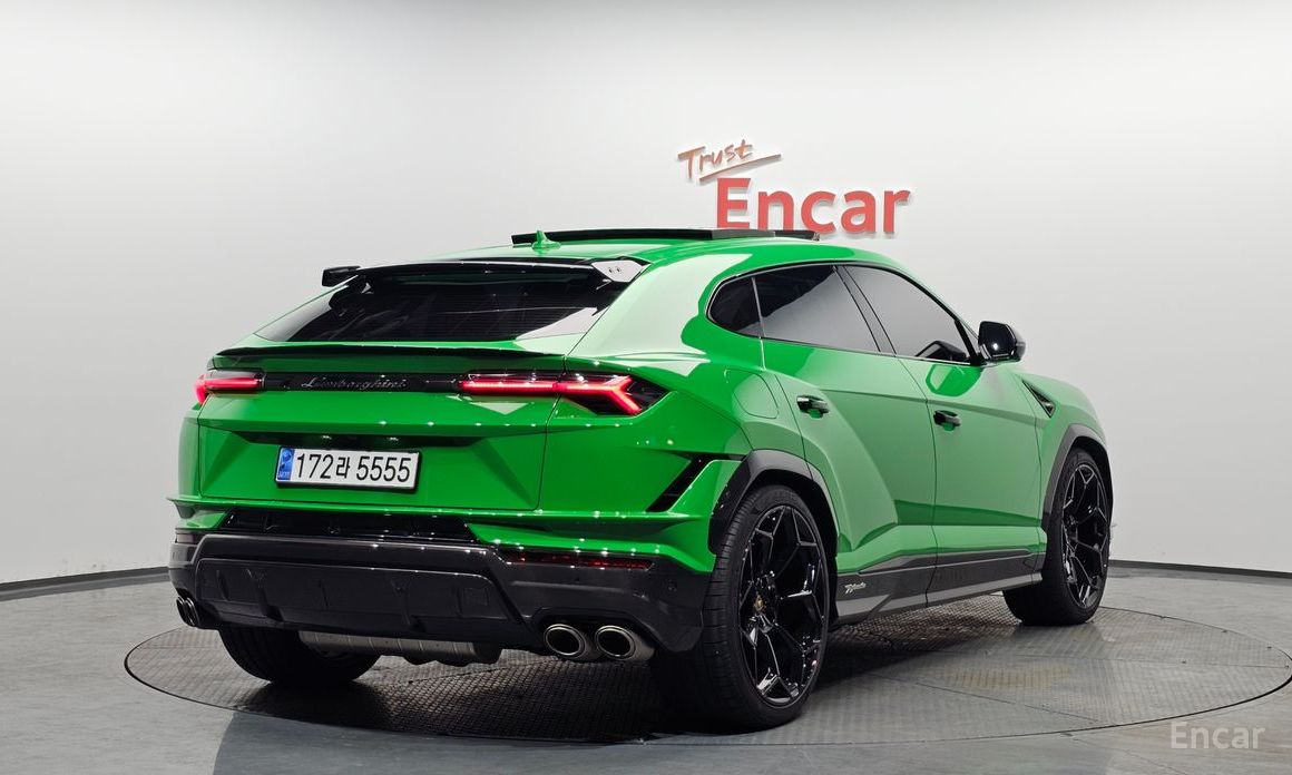 2024 Lamborghini Urus I Рестайлинг 4.0 V8 Performante с пробегом 10 562 км