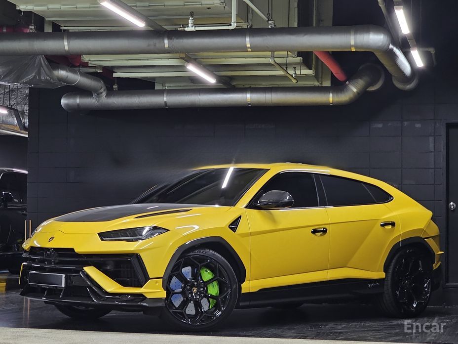 2024 Lamborghini Urus I Рестайлинг 4.0 V8 Performante с пробегом 630 км
